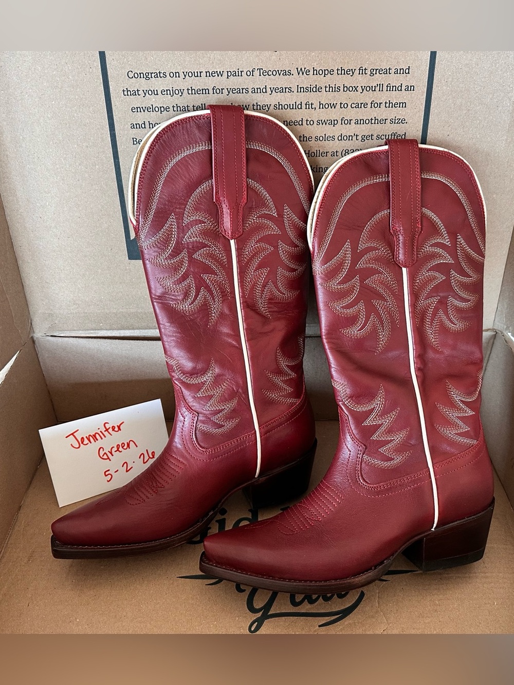 SOLD
NIB Tecovas Annie Scarlet 5.5B